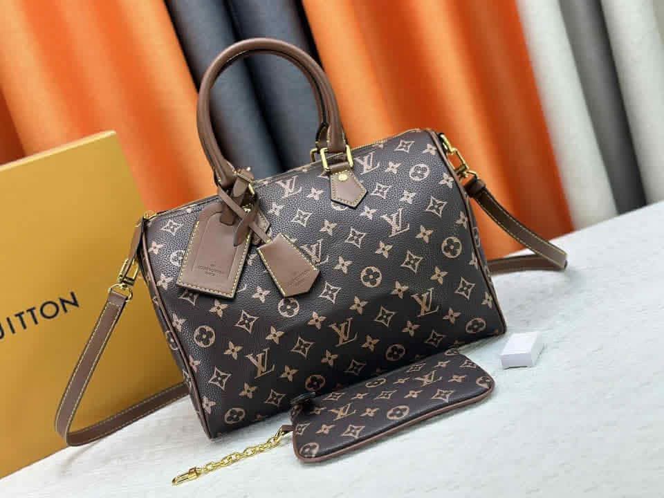 Vee Brown/Brown Speedy