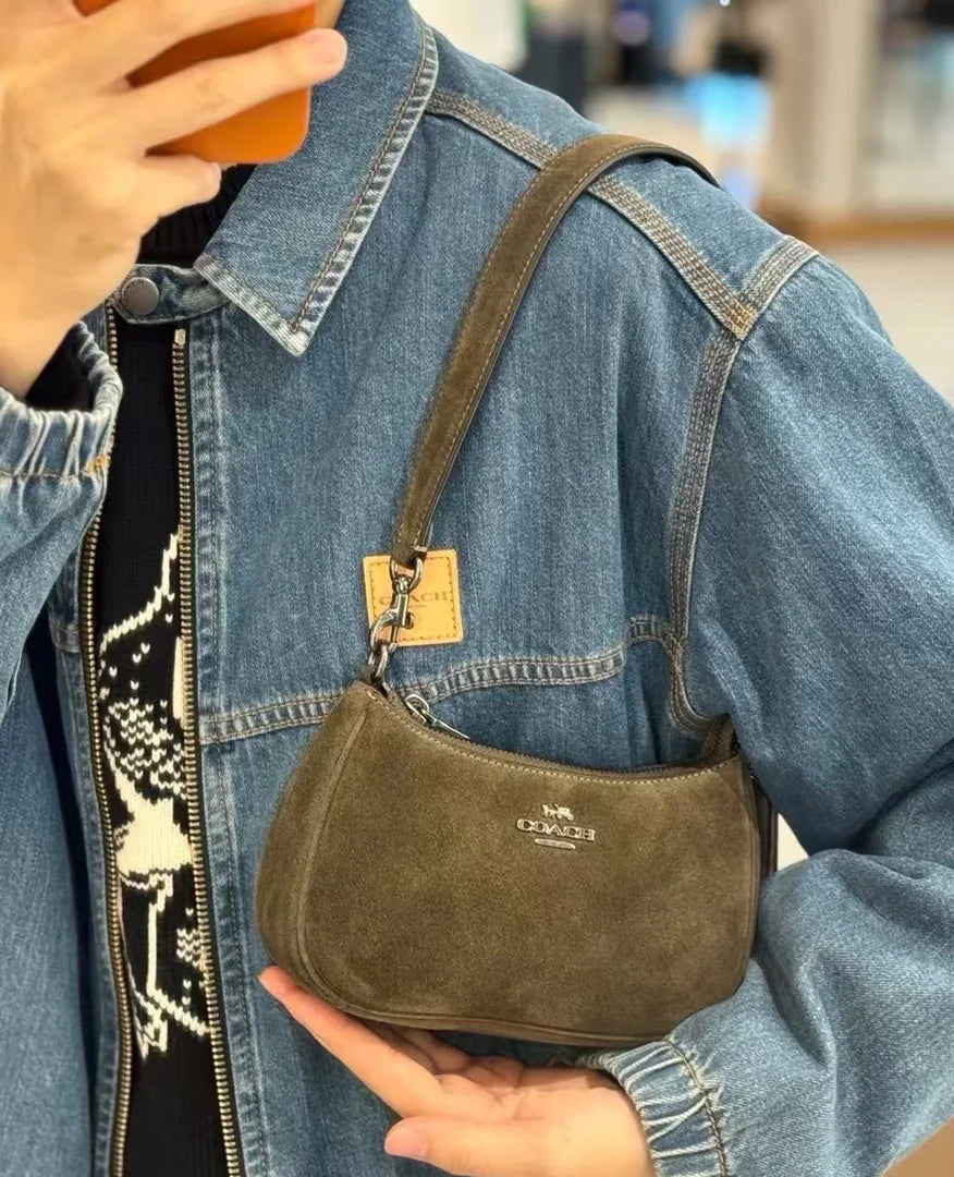 Coach Handbag Fall