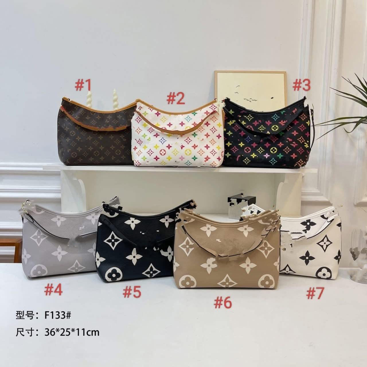 Vee Shoulder Bag