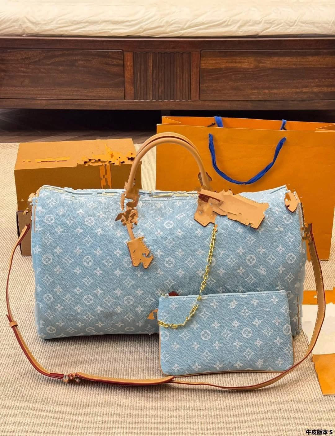 L denim duffle