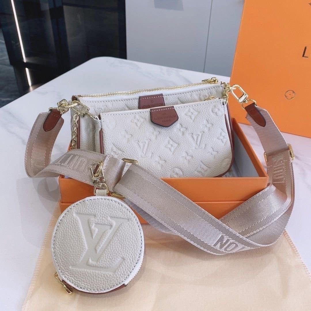 Vee white embossed pouchette