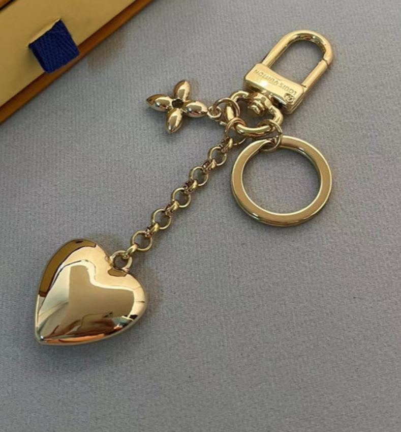 Vee Purse Charm