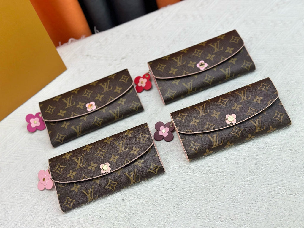 Flower snap Wallet