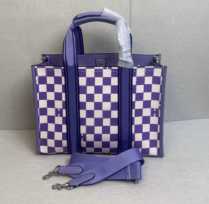 Co checked bag