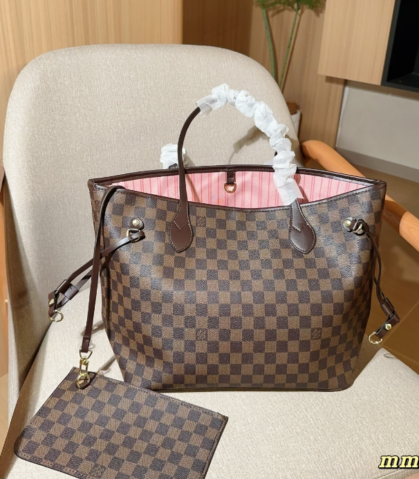 classic Neverfull