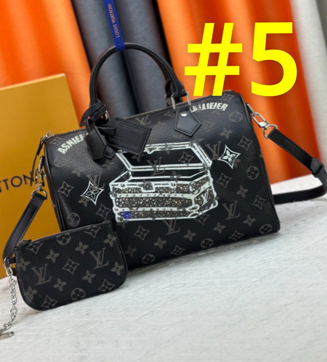Black Vee Paris Speedy 30cm